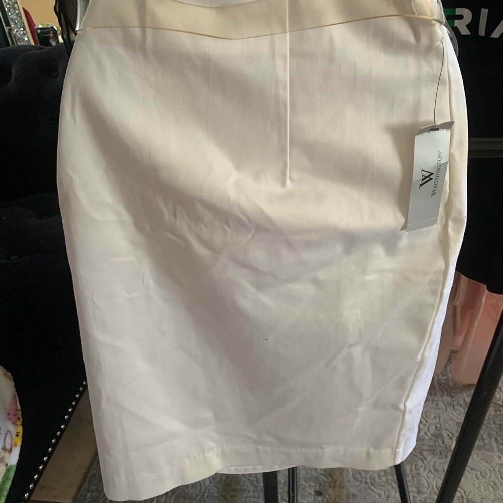 Worthington Cream Pencil Skirt